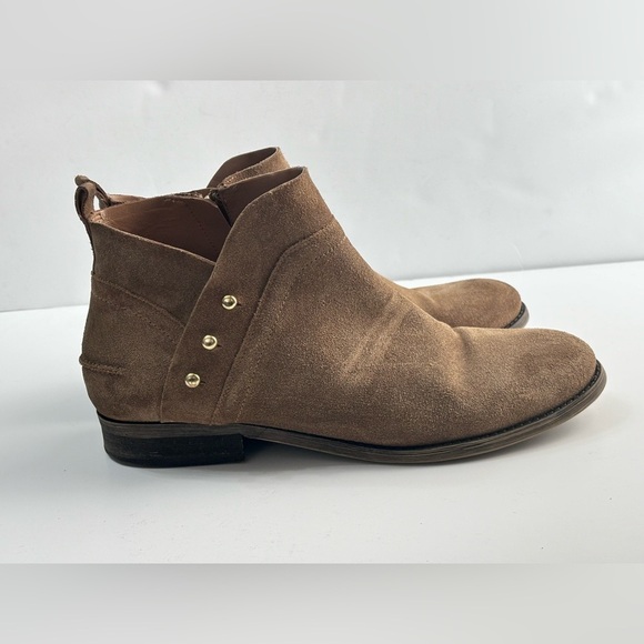 Franco Sarto Kelton Bootie - Tan Suede ๐ - Picture 2 of 9